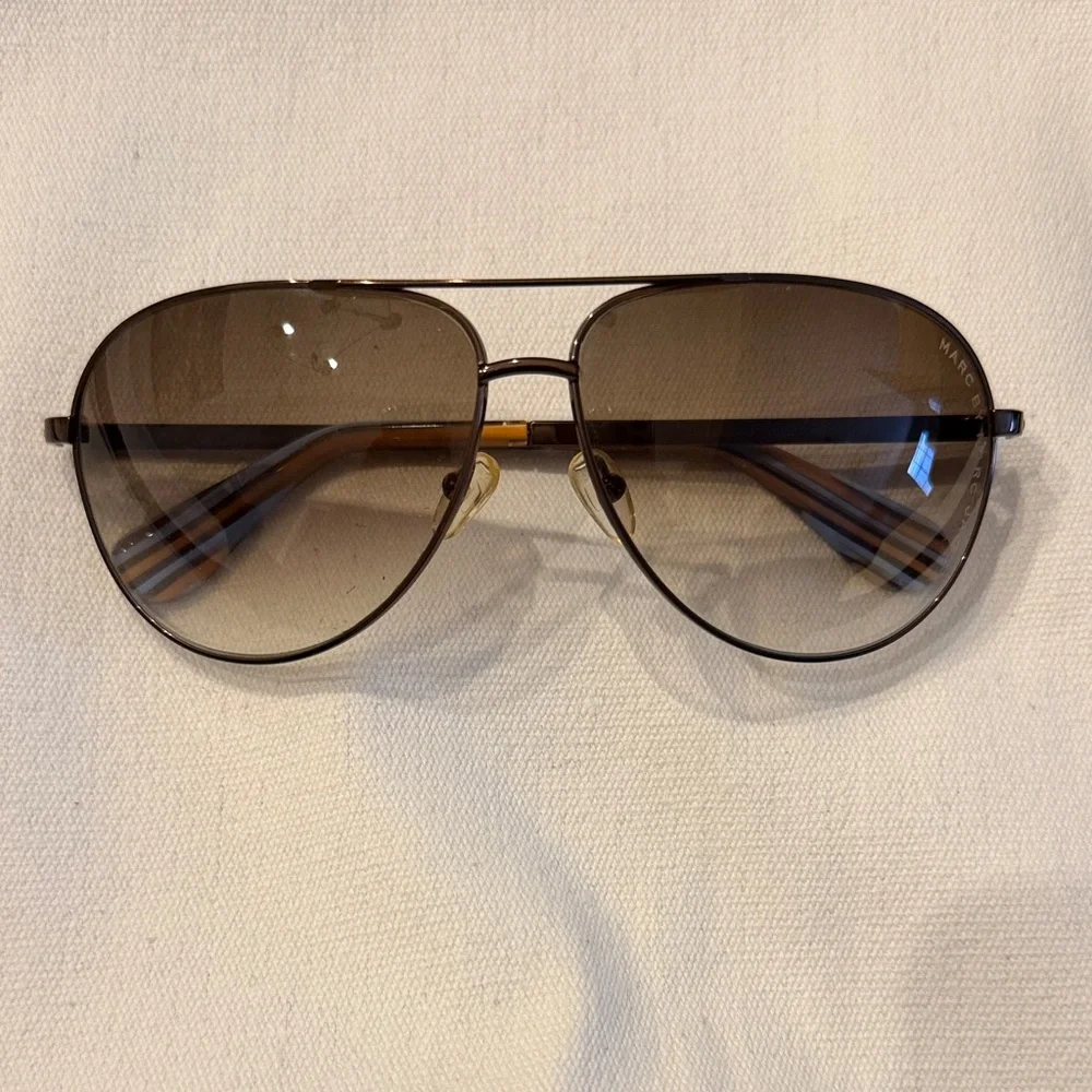 Marc by Marc Jacobs Brown Aviator Sunglasses with case - Picture 1 of 5